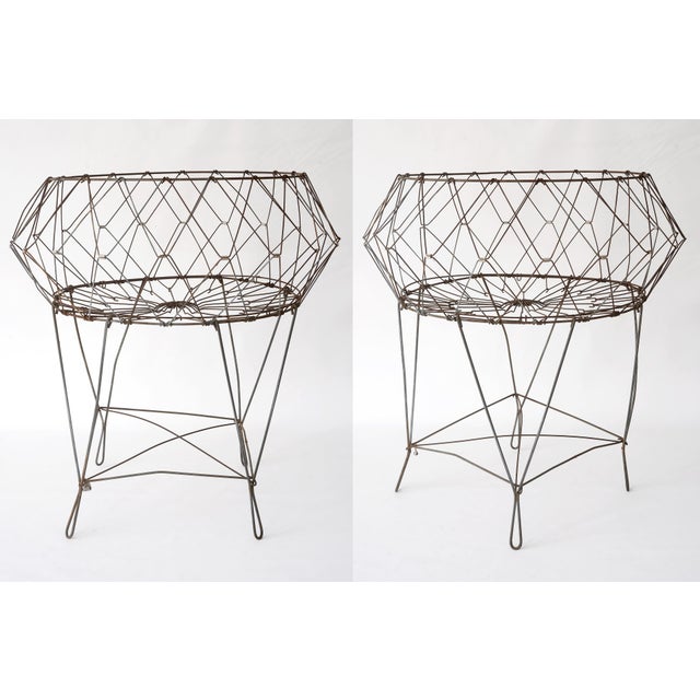 Very cool vintage metal wire laundry basket that collapses in different positions.