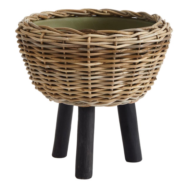Woven Rattan Dry Basket Plant Riser 17" For Sale