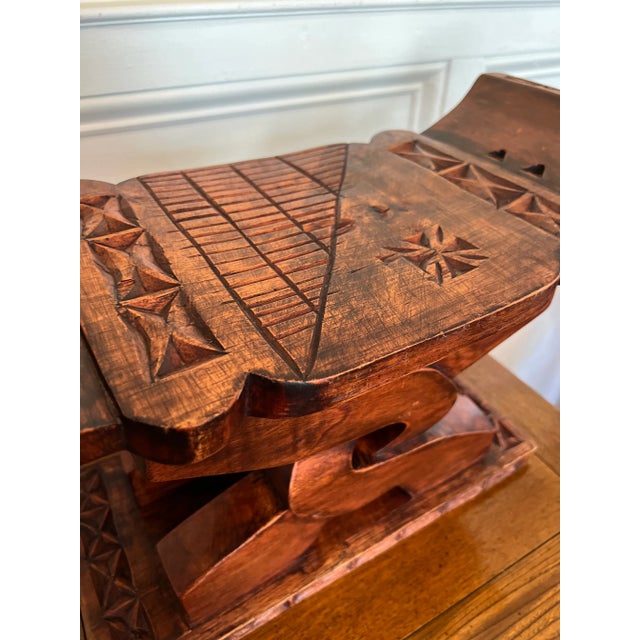 1950s Vintage Ghanaian Ashanti ‘Wisdom Knot’ Stool For Sale - Image 12 of 13