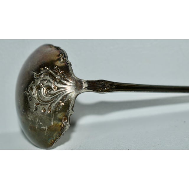 1940s Vintage Rogers & Bro. Silverplate Art Nouveau Style Ladle For Sale - Image 5 of 11