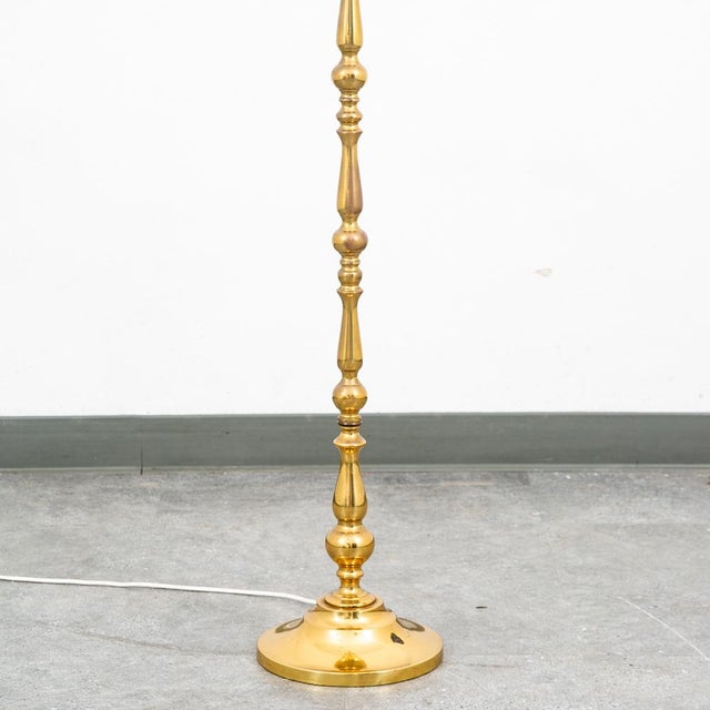 Mid-Century Modern Vintage Mid Century Modern Floor Lamp Lighting Brass Gold Ribbed Maximalist For Sale - Image 3 of 12