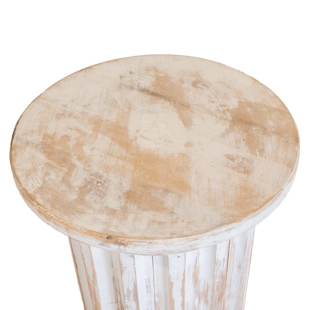 Late 20th Century Pair of Neoclassical Fluted Whitewashed Wood Columns For Sale - Image 5 of 16