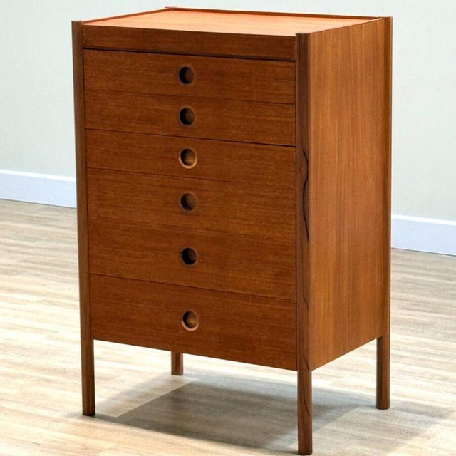 Mid-Century British Chest of Drawers from Wrighton For Sale - Image 4 of 10