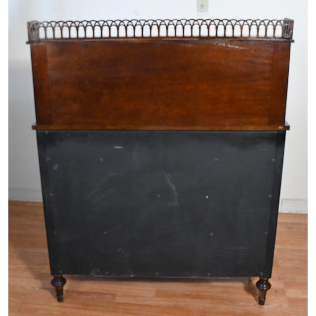 1920s Antique Sohan Ny English Sheraton Solid Mahogany Server / Buffet For Sale - Image 17 of 18