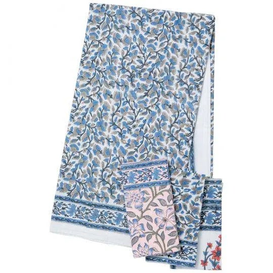 Anna 8-Seat Blue Tablecloth For Sale - Image 6 of 8