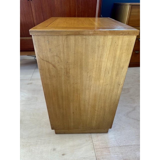 1950s 1950s Drexel ‘Precedent’ 4 Drawer Nightstand by Edward Wormley For Sale - Image 5 of 9