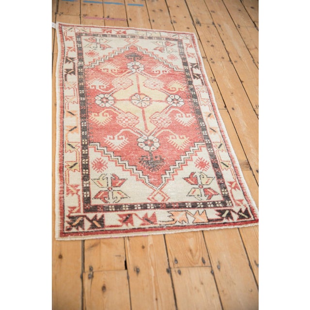 Traditional Vintage Distressed Oushak Rug - 2'8" x 4'8" For Sale - Image 3 of 9