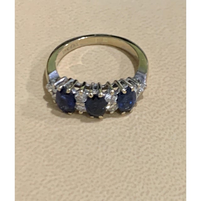 2.5ct Blue Sapphire & 0.6ct Diamond Cocktail Ring in 18 Karat White Gold Estate For Sale - Image 11 of 18