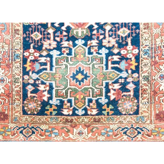 Traditional Early 20th Century Persian Heriz Rug For Sale - Image 3 of 12