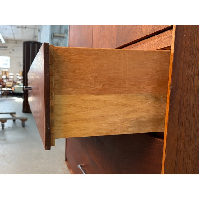 Mid 20th Century Modern Walnut Highboy Dresser With Cabinet Doors For Sale - Image 13 of 14