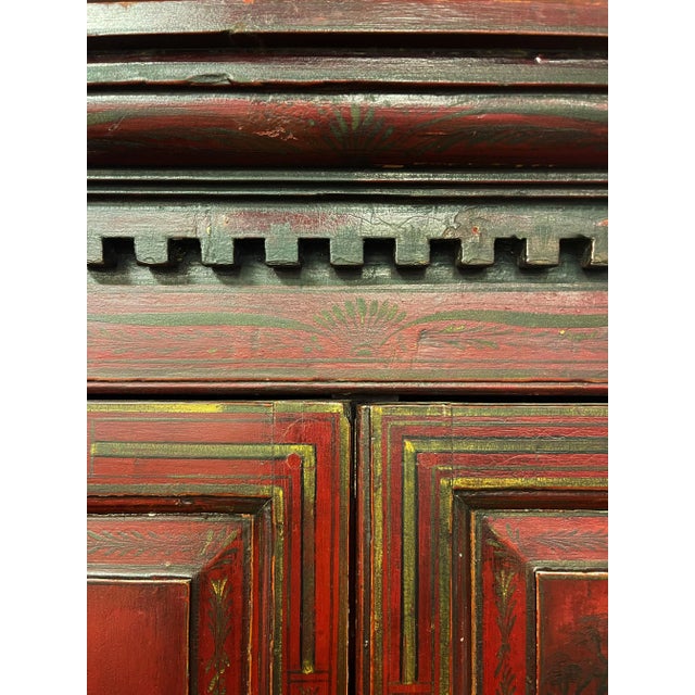19th Century 19th Century American Southern Plantation Chinoiserie Decorated Corner Cupboard For Sale - Image 5 of 11