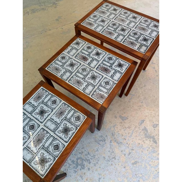 Nesting Tables in Teak and Danish Tiles, Set of 3 For Sale - Image 3 of 11