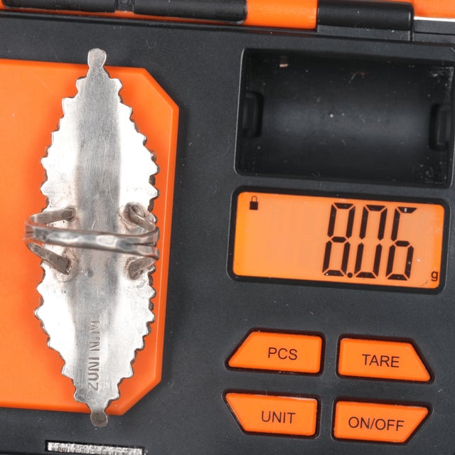 sz8.5 Large Old Zuni silver snake eye turquoise ring For Sale In Austin - Image 6 of 7