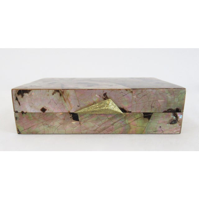C.2003: Hand-made, Pen shell /mother of pearl, triangle-motif designed, pink lidded keepsake box, and/or decorative box,...