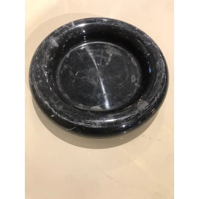 Mid-Century Modern Italian Ashtray in Black Marble by Angelo Mangiarotti, 1967 For Sale - Image 4 of 9