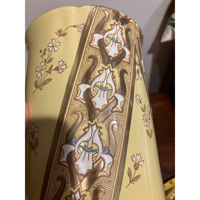 Vintage French Vase For Sale In New York - Image 6 of 6