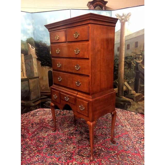 Tiger Maple Queen Anne Highboy, Baker Furniture For Sale - Image 6 of 15