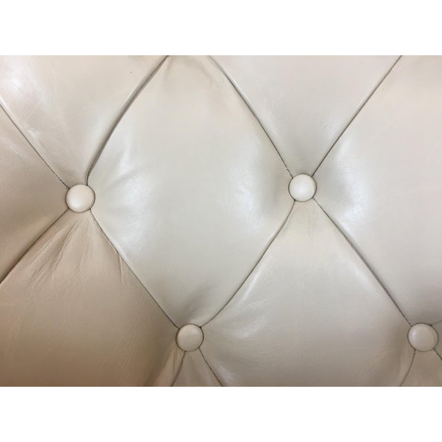 Jhs Wellington Antique Ivory Leather Chair For Sale In Los Angeles - Image 6 of 10