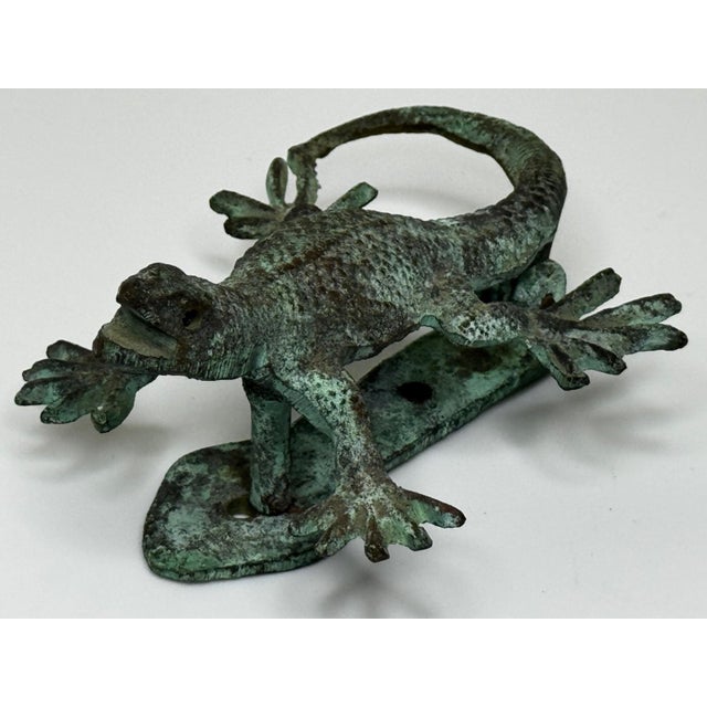 American Bronze Gecko Door Knocker, in the Manner of Oscar Bach, Circa 1915 For Sale - Image 11 of 18