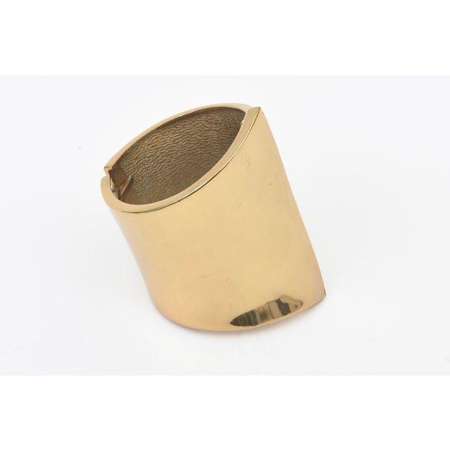 Elsa Peretti & Tiffany & Co. Vintage Gold Plated Sculptural Wide Cuff Hinged Bracelet For Sale - Image 4 of 10