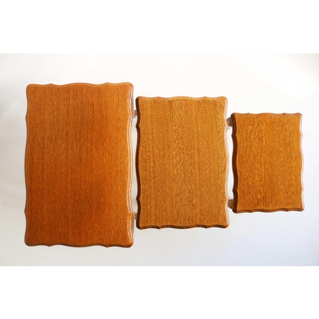 1960s French Oak Nesting Tables with Scalloped Tops, 1960s, Set of 3 For Sale - Image 5 of 14