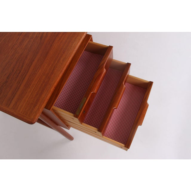 Danish Teak Model 75 Desk by Gunni Omann for Omann Jun, 1960s For Sale - Image 6 of 17