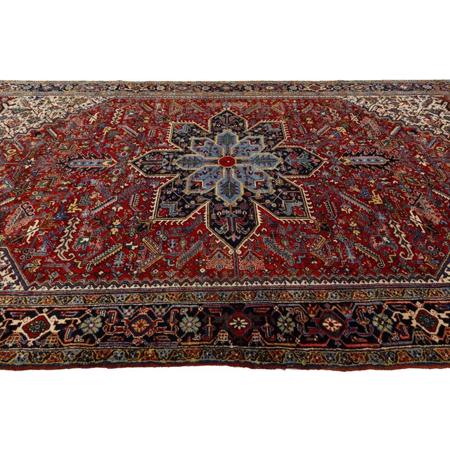 1920s 10x18 Antique Persian Heriz Red Rug – Oversized Hand-Knotted Wool Masterpiece For Sale - Image 5 of 11