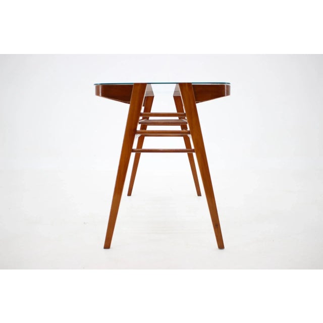 Good original condition with minor signs of use. This piece is attributed to the mentioned designer/maker. It has no...