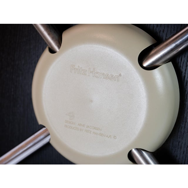 Black Ant Model 3101 Dining Chairs by Arne Jacobsen for Fritz Hansen, 2002, Set of 4 For Sale - Image 10 of 12