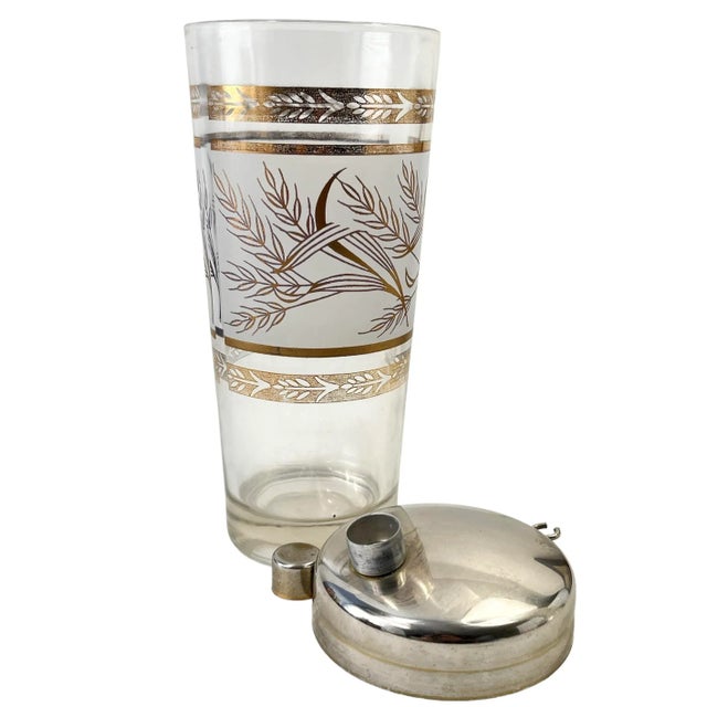 1960s 1950s Culver Glass Cocktail Shaker For Sale - Image 5 of 8