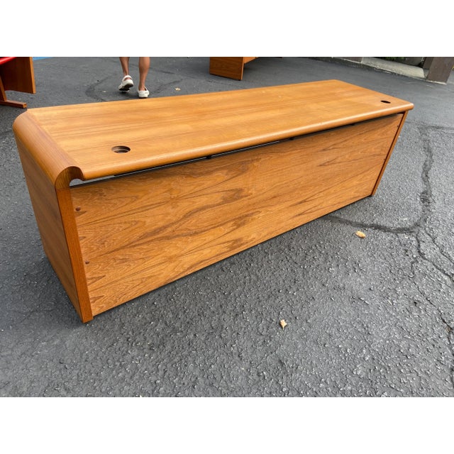 1990s Vintage Mid Century Modern Credenza For Sale - Image 11 of 12