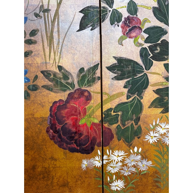Vintage Hiyakuho Imayasu Japanese Hand-Painted Floral Gold Byobu Screen For Sale - Image 12 of 18