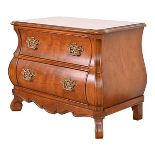 Henredon Italian Louis XV Cherry Wood Bombay Form Commode or Bedside Chest For Sale