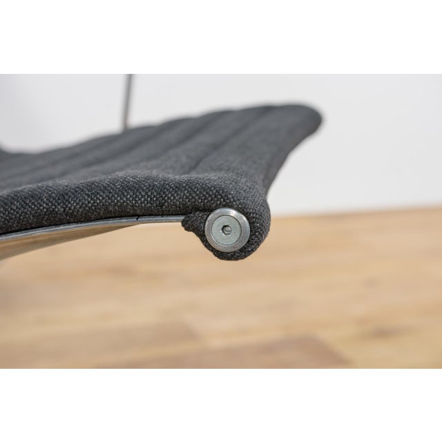 EA124 Lounge Chair by Charles & Ray Eames for Herman Miller, United States, 1980s For Sale - Image 15 of 18
