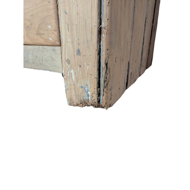 Early 20th Century 7 Drawer English Pine Counter For Sale - Image 9 of 13