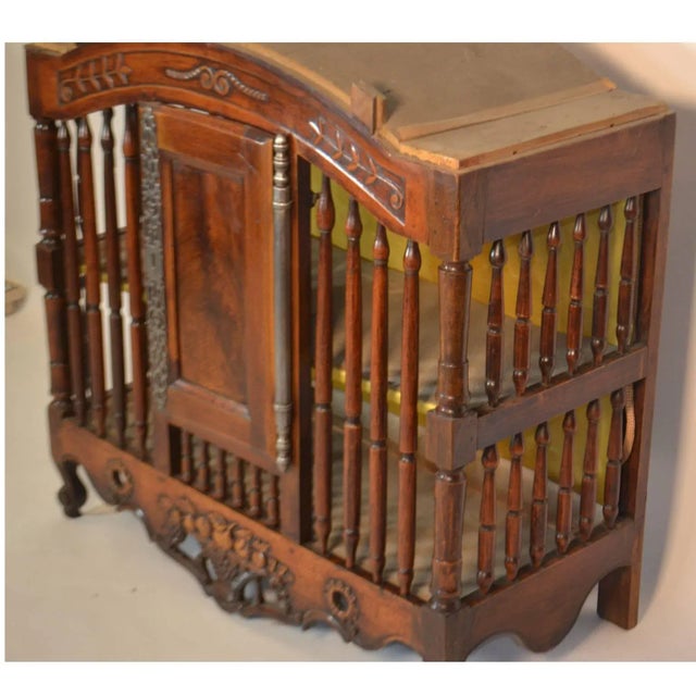 18th century Pannetiere in walnut from Provence, circa 1760. This piece is decorated with rare long key plates and hinges...