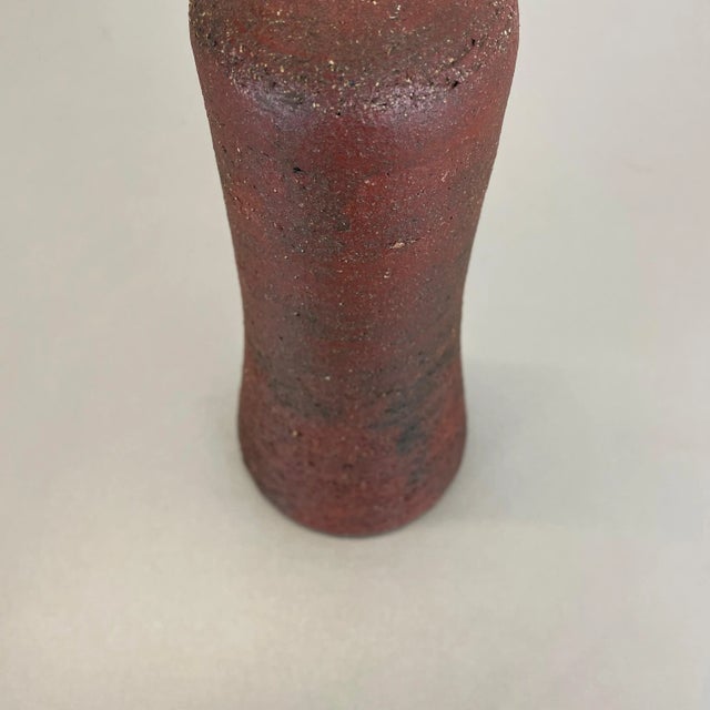 Abstract Red Ceramic Studio Pottery Vase by Gerhard Liebenthron, Germany, 1970s For Sale - Image 12 of 18
