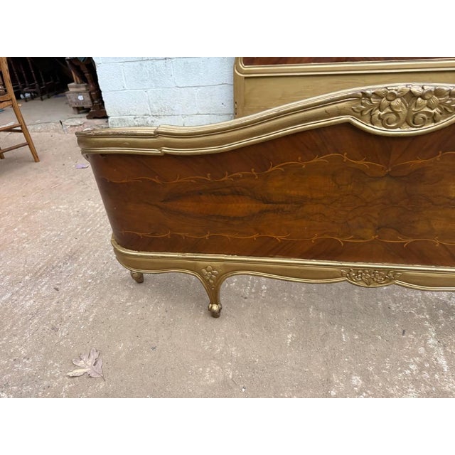Early 20th Century French Provincial Louis XV Flame Mahogany and Parcel Painted Full Size Bed For Sale - Image 4 of 17