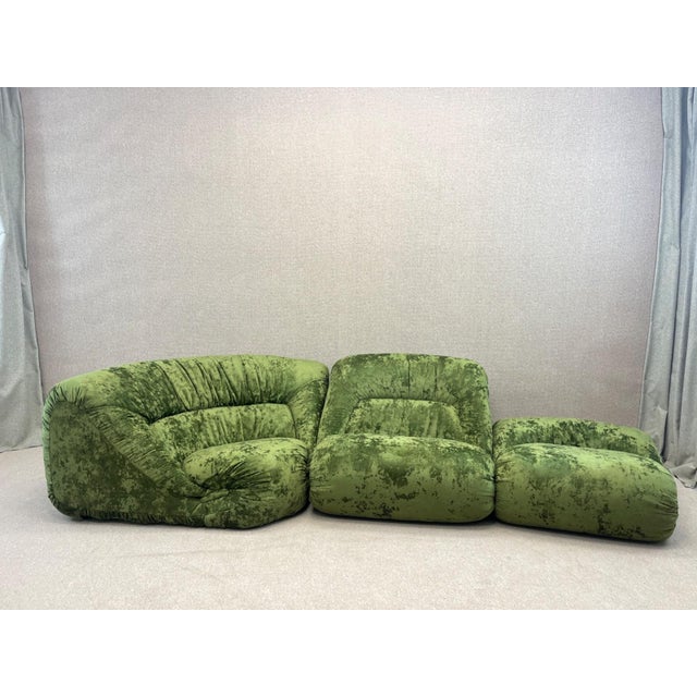 Material: crushed velvet Dimensions one seater : Height: 63 cm (Seat height: 32 cm) Depth: 100 cm Width: 91 cm Dimensions...