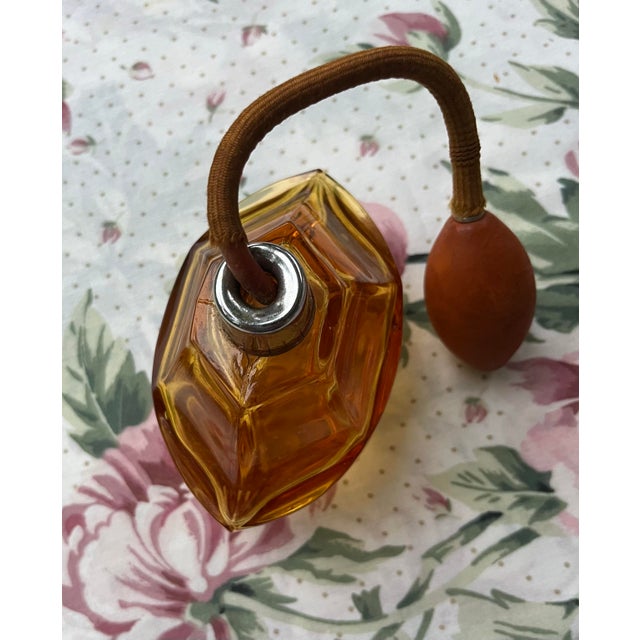 1930s Art Deco Czech Bohemian Cut Amber Glass Dresser/ Vanity Set - 3 Piece Set For Sale - Image 9 of 10