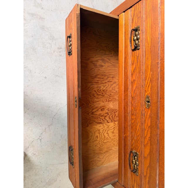 Vintage American Traditional Three Drawer Chest With Brass Handles For Sale - Image 15 of 17