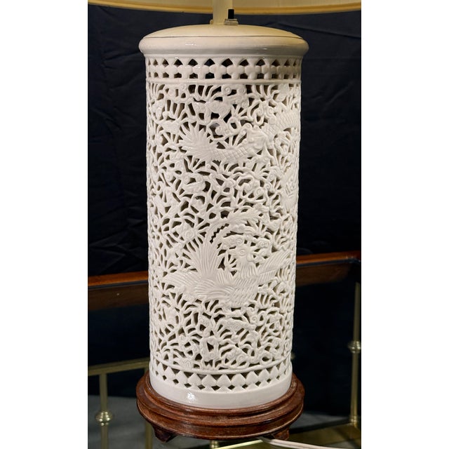 Ceramic Vintage Chinese Blanc De Chine Reticulated Porcelain Table Lamp With Dragon and Phoenix, 1970s For Sale - Image 7 of 8
