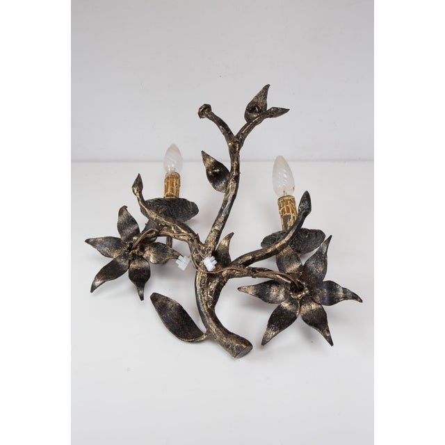 Brutalist Spanish Wrought Iron Wall Sconce, 1950 For Sale - Image 9 of 10