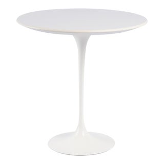 Saarinen 20" Tulip Pedestal Side Table in White Laminate For Sale