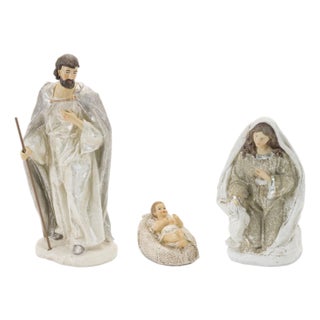 Holy Family Nativity Figurines (Set of 3) For Sale