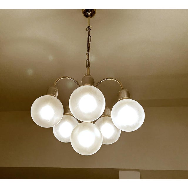 Silver Mid-Century Modern Glass Cascade Chandelier, 1970s For Sale - Image 8 of 18