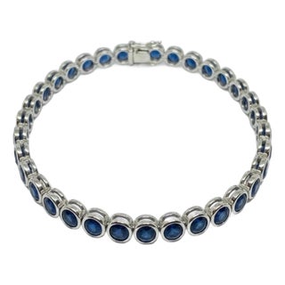 Elegant 18k Gold Blue Sapphire Bracelet, 17.38 Carats For Sale