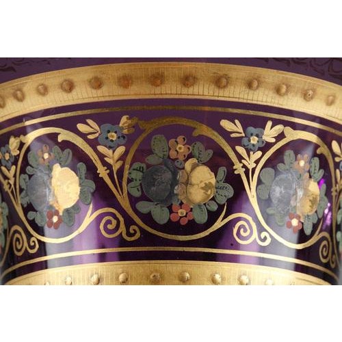 Opaline Medicis Vase in the style of La Fontaine, 1820 For Sale - Image 9 of 17