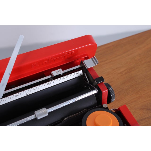 Valentine Red Typewriter by Ettore Sottsass for Olivetti, 1960s For Sale - Image 12 of 18