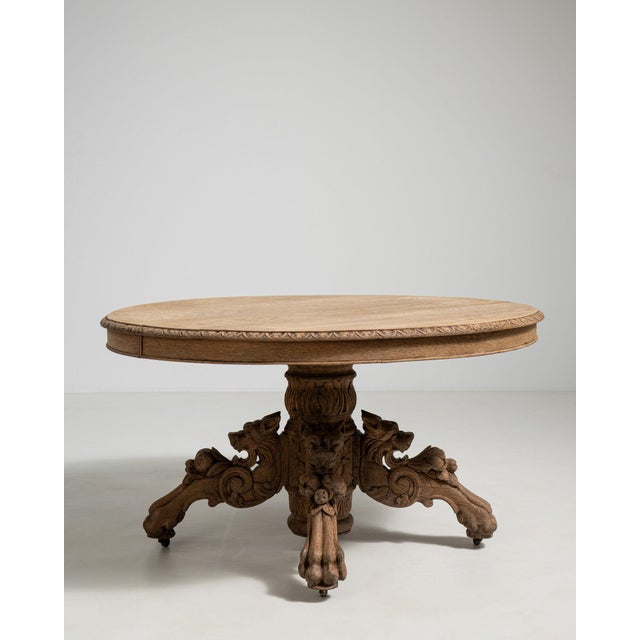 19th Century France Rich Walnut Brown Carved Walnut Round Pedestal Table For Sale - Image 9 of 11